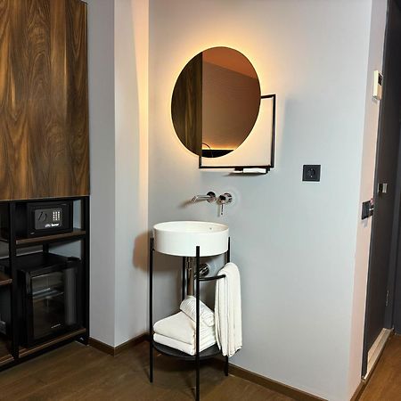 Tbilisi Edition - Design Hotel & Private Spa Bagian luar foto