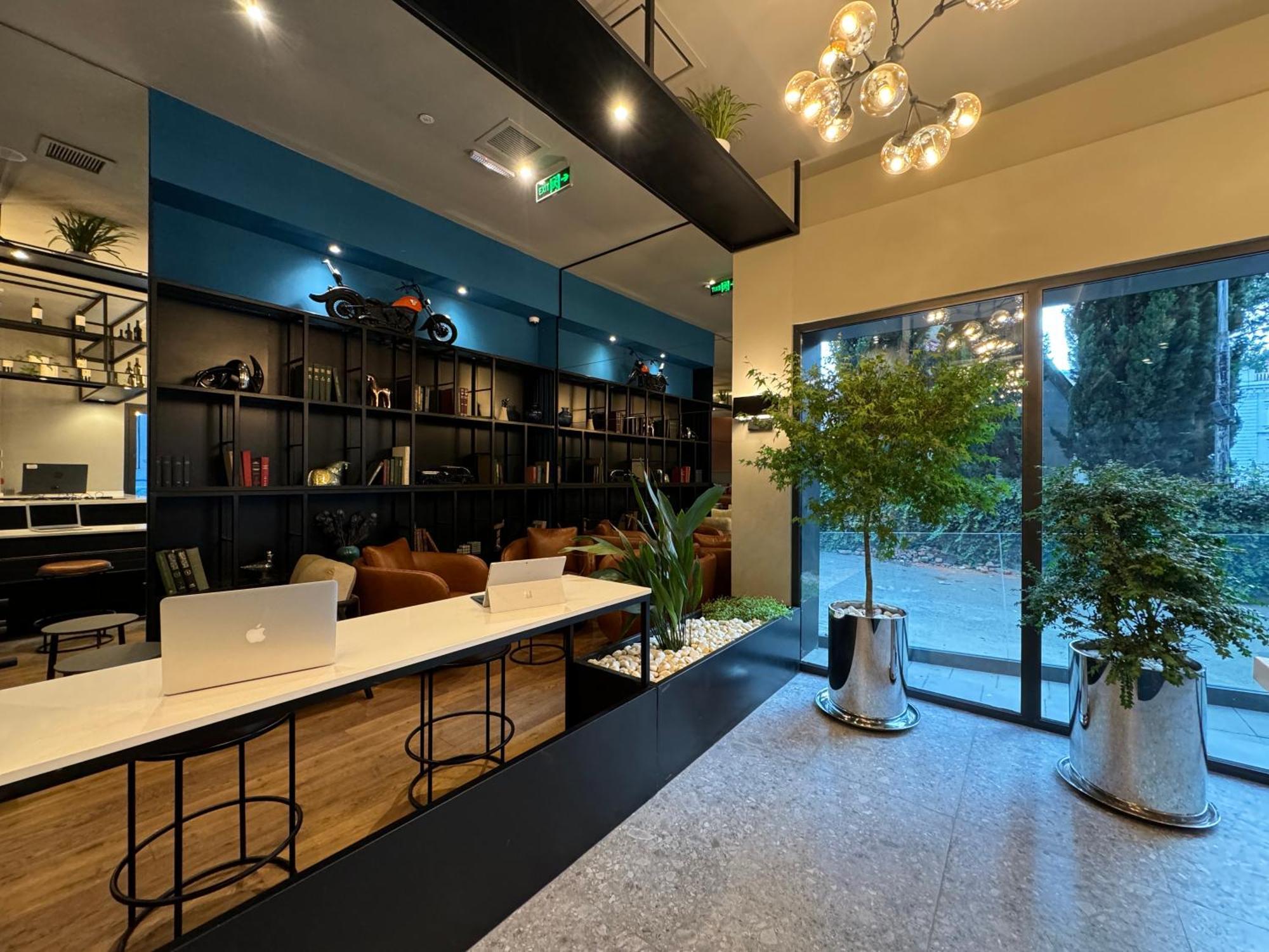 Tbilisi Edition - Design Hotel & Private Spa Bagian luar foto