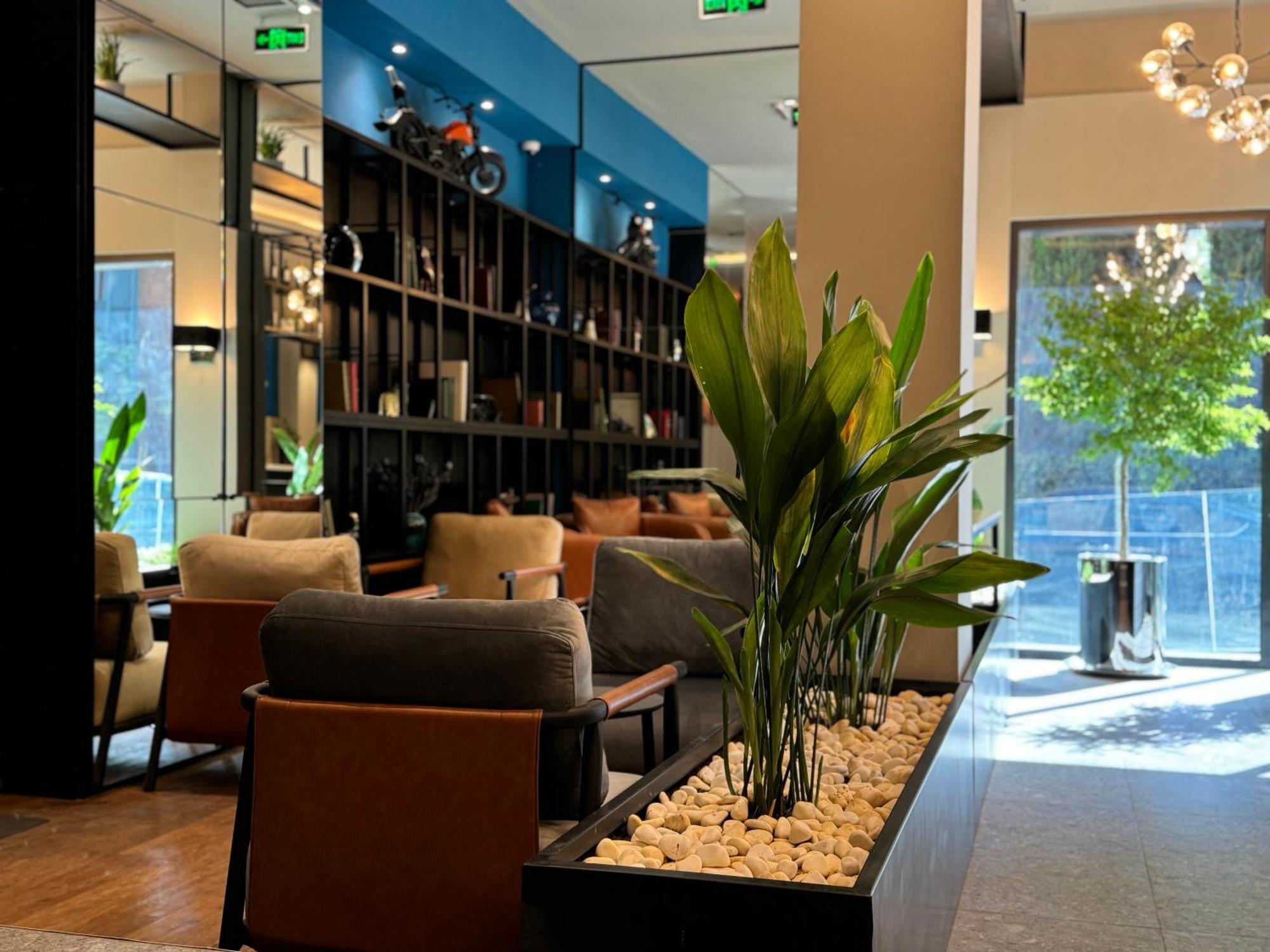 Tbilisi Edition - Design Hotel & Private Spa Bagian luar foto